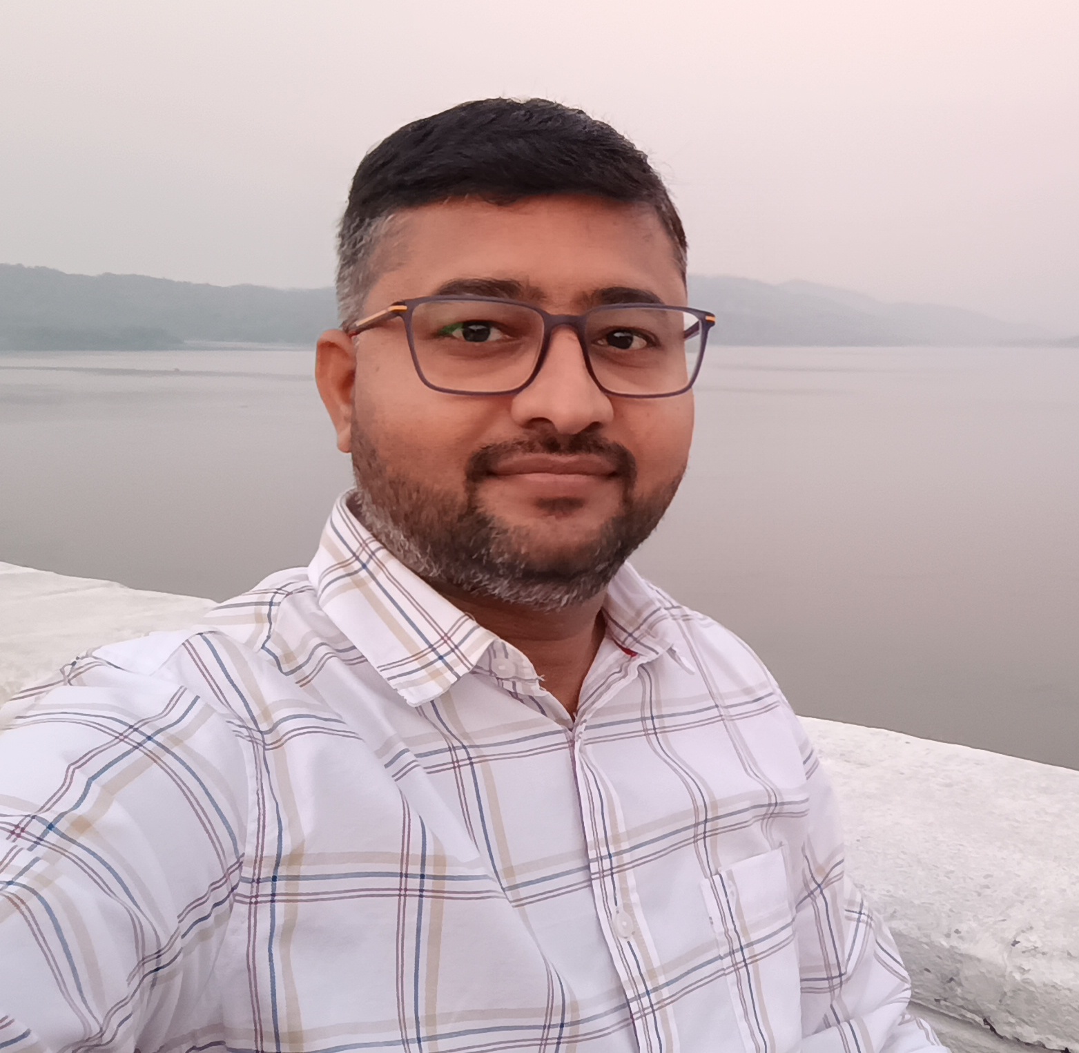 Naresh Tank profile picture